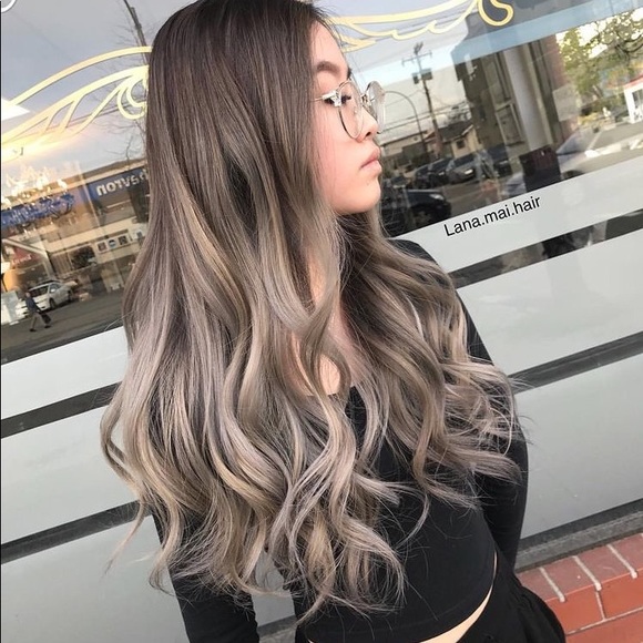 yen_nhi